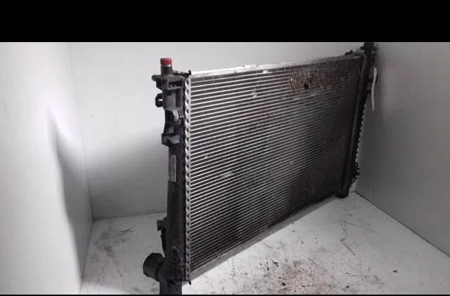 Radiateur Mercedes-benz CLASSE C (W203) C 220 cdi (203.006) (2000-2007) 4 portes occasion