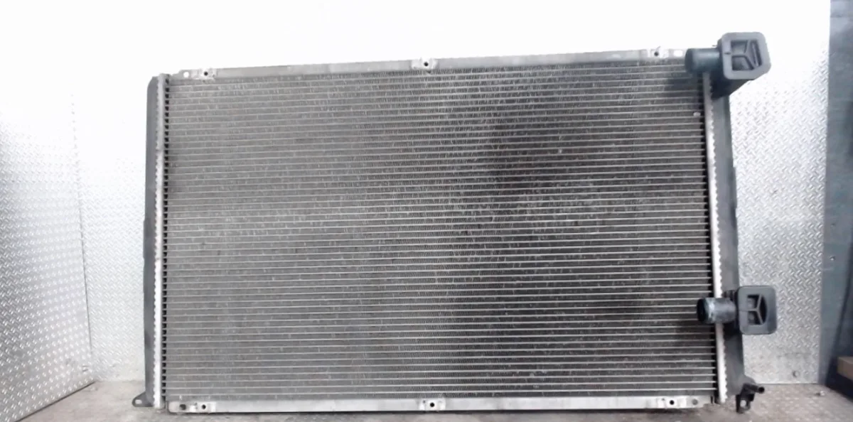 Radiateur Opel MOVANO A Fourgon (X70) 2.5 d (fd) (1999-2000) occasion