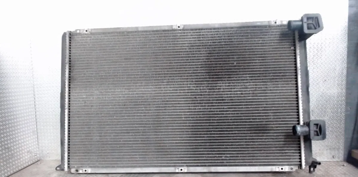 Radiateur Opel MOVANO A Fourgon (X70) 2.5 d (fd) (1999-2000) occasion