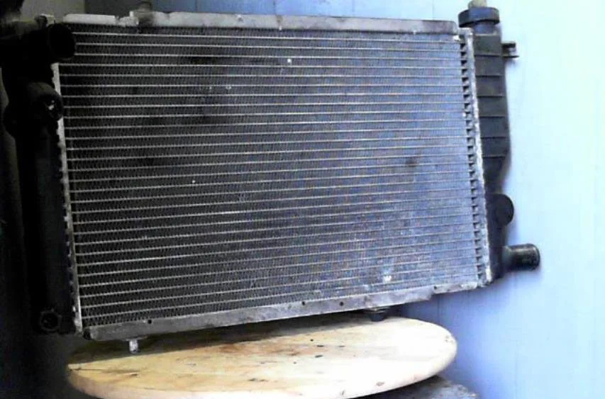 Radiateur Peugeot 205 II (20A-C) 1.0 (1987-1998) occasion