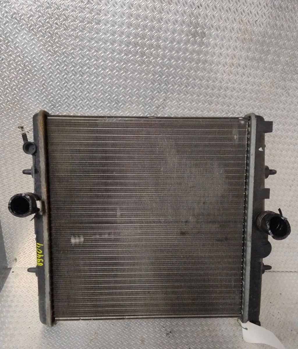 Radiateur Peugeot 206 3-5 portes (2A-C) 1.4 i (1998-2012) 3 portes occasion