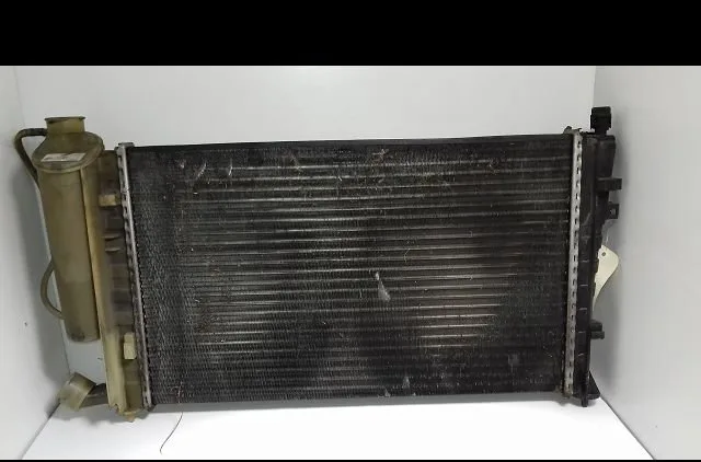 Radiateur Peugeot 306 (7B, N3, N5) 1.8 16v (1997-2001) occasion