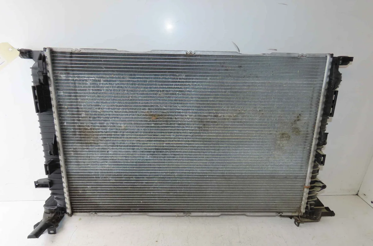 Radiateur PORSCHE MACAN occasion