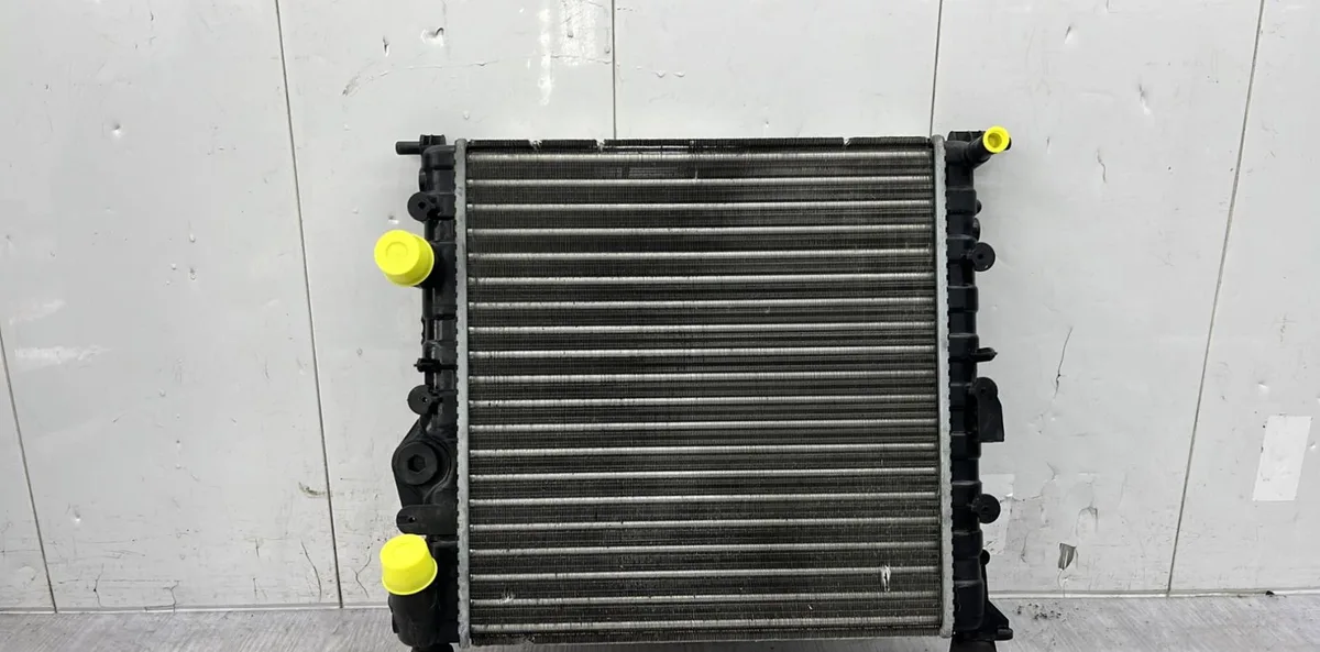 Radiateur RENAULT CLIO 2 CAMPUS PHASE 1 occasion