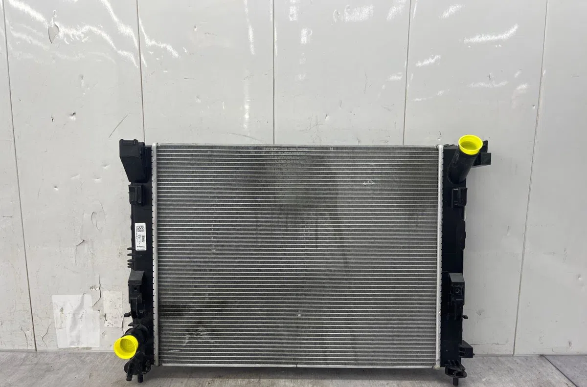 Radiateur RENAULT CLIO 5 PHASE 1 occasion