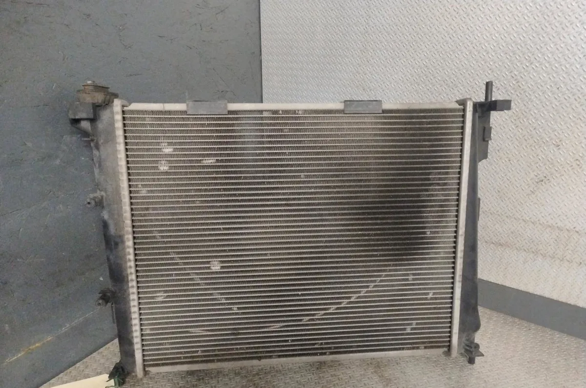 Radiateur Renault CLIO III (BR0-1, CR0-1) 1.5 dci (br17, cr17) (2005-2012) 5 portes occasion
