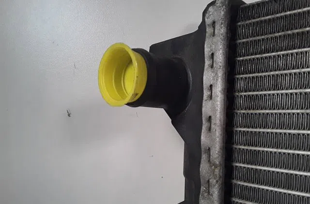 Radiateur Renault ESPACE IV (JK0-1_) 2.0 dci (jk01, jk02, jk1j, jk1k, jk1h) (2006) occasion