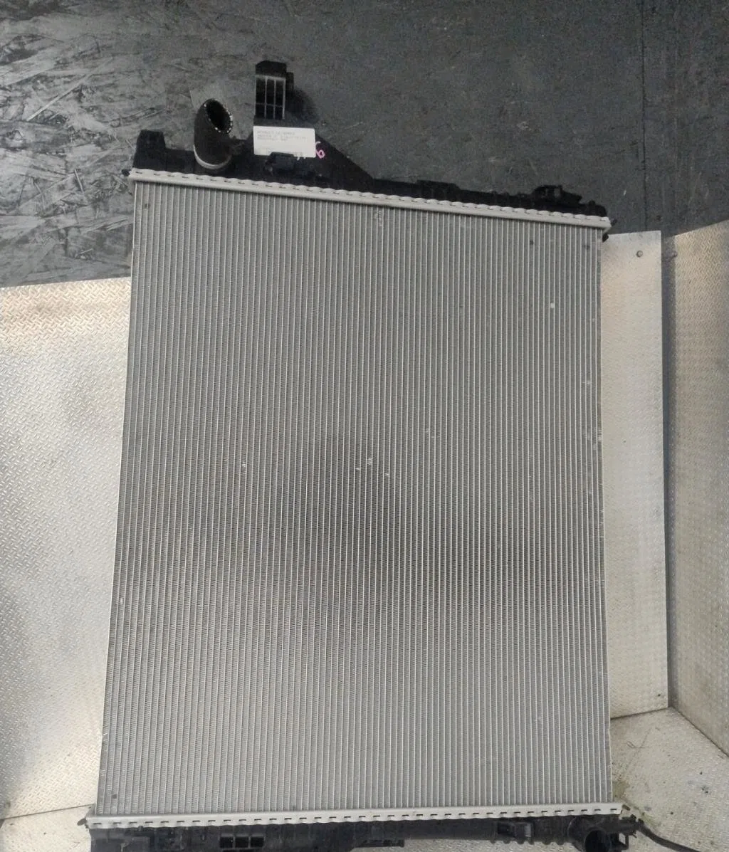 Radiateur Renault MASTER III Camion plate-forme-Châssis (EV, HV, UV) 2.3 dci 145 fwd (ev0e, ev0f, hv0e, hv0f, uv0e, uv0f