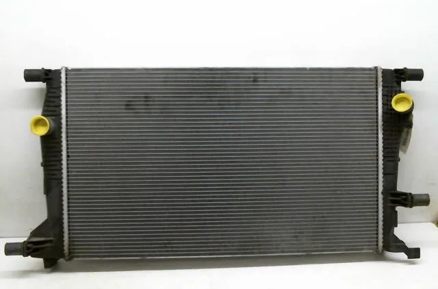 Radiateur Renault MEGANE III Coupé (DZ0-1_) 1.9 dci (dz0n, dz0j, dz1j, dz1k) (2008-2015) occasion