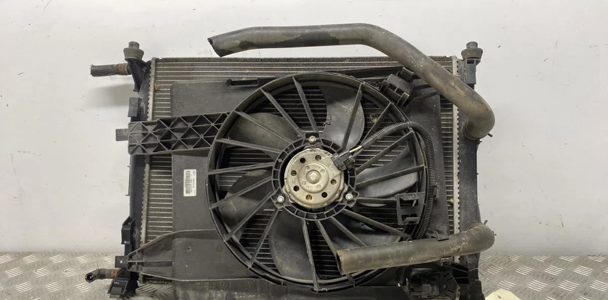 Radiateur RENAULT SCENIC 2 PHASE 2 occasion