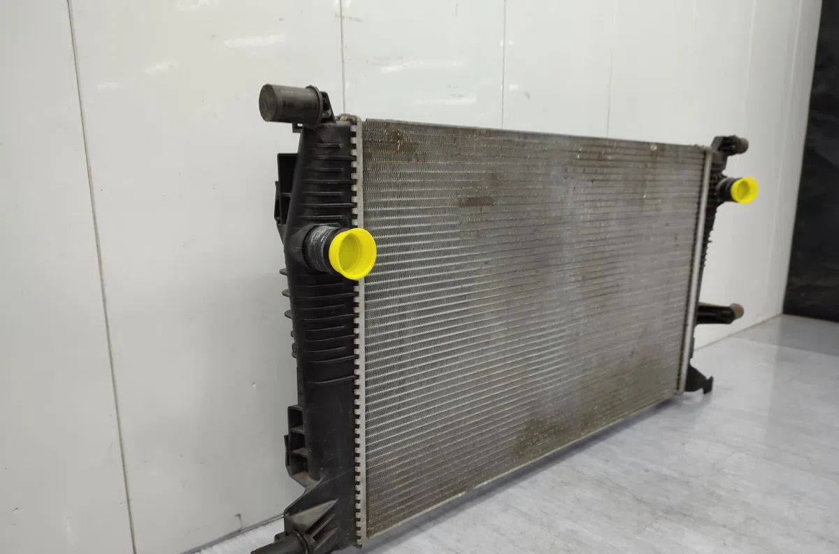 Radiateur RENAULT SCENIC 3 PHASE 3 occasion