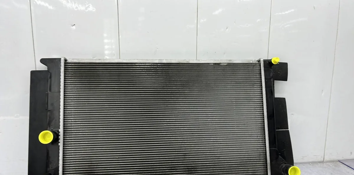 Radiateur TOYOTA VERSO PHASE 1 occasion