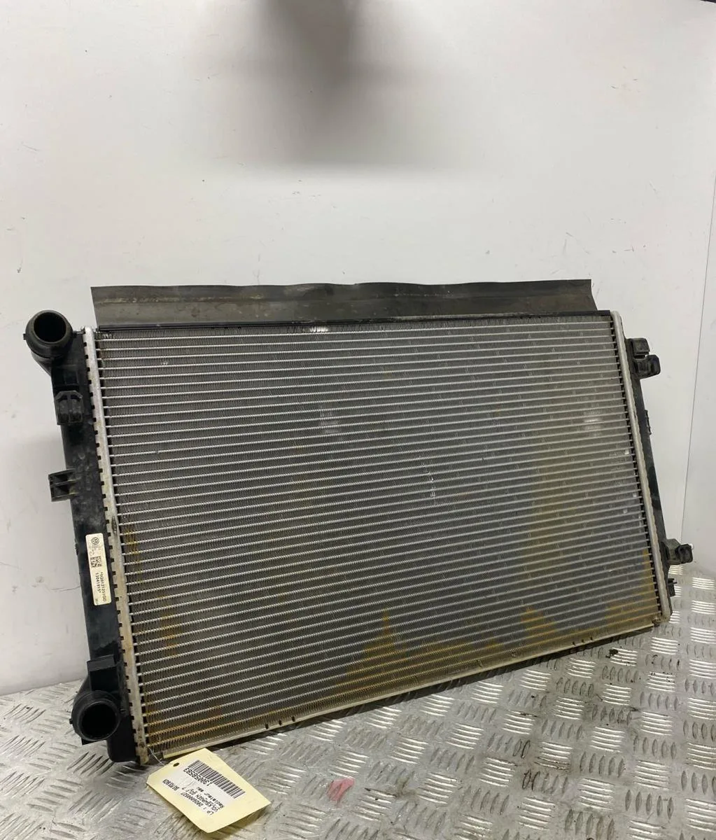 Radiateur VOLKSWAGEN GOLF 7 PHASE 2 occasion