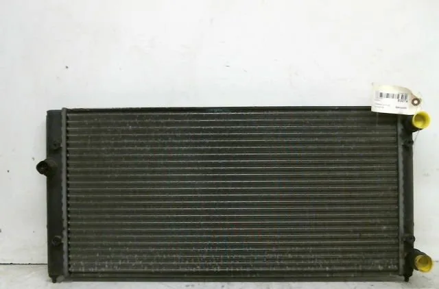 Radiateur Volkswagen GOLF III (1H1) 1.9 tdi (1993-1997) occasion