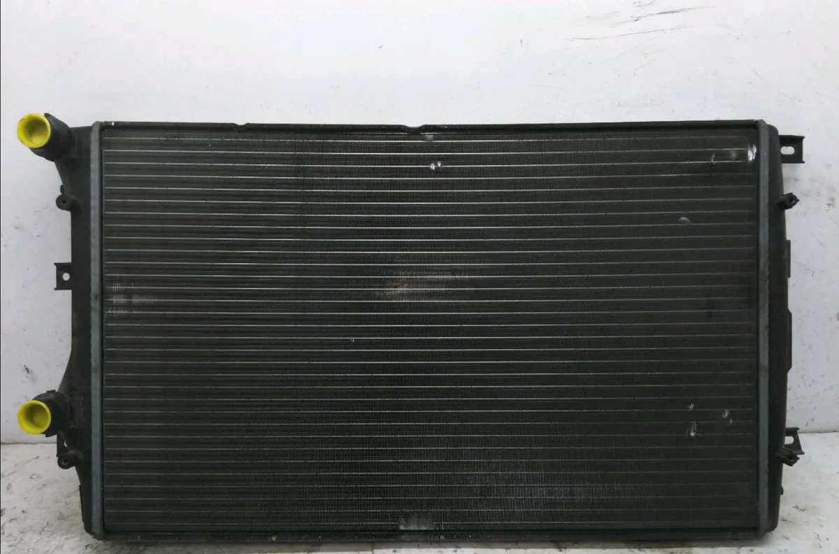 Radiateur Volkswagen GOLF V (1K1) 1.9 tdi (2003-2008) 5 portes occasion