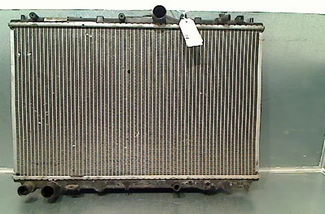 Radiateur VOLVO V40 1997 occasion