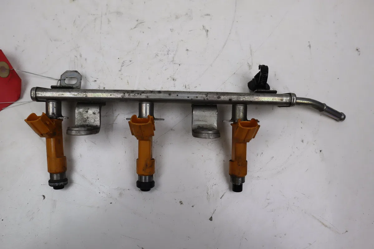 Rampe injection Opel AGILA (B) (H08) 1.0 (f68) (2008-2011) occasion