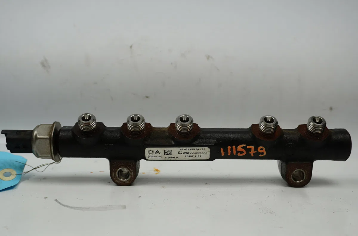 Rampe injection Peugeot 206 (2L_, 2M_) 1.4 hdi eco 70 (2009-2013) 5 portes occasion