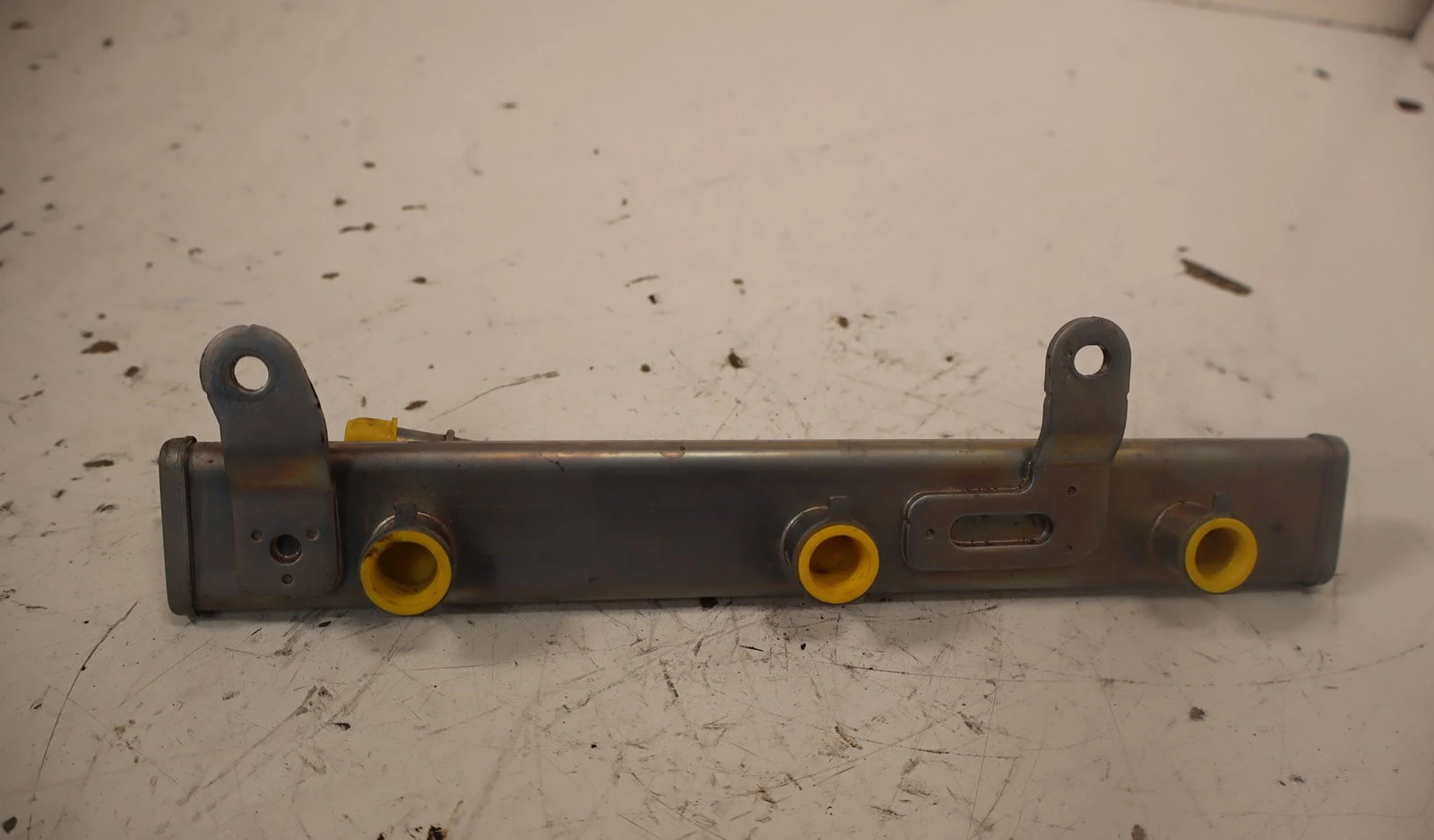 Rampe injection Renault CAPTUR II (HF_) Tce 90 (hfm6) (2020) occasion