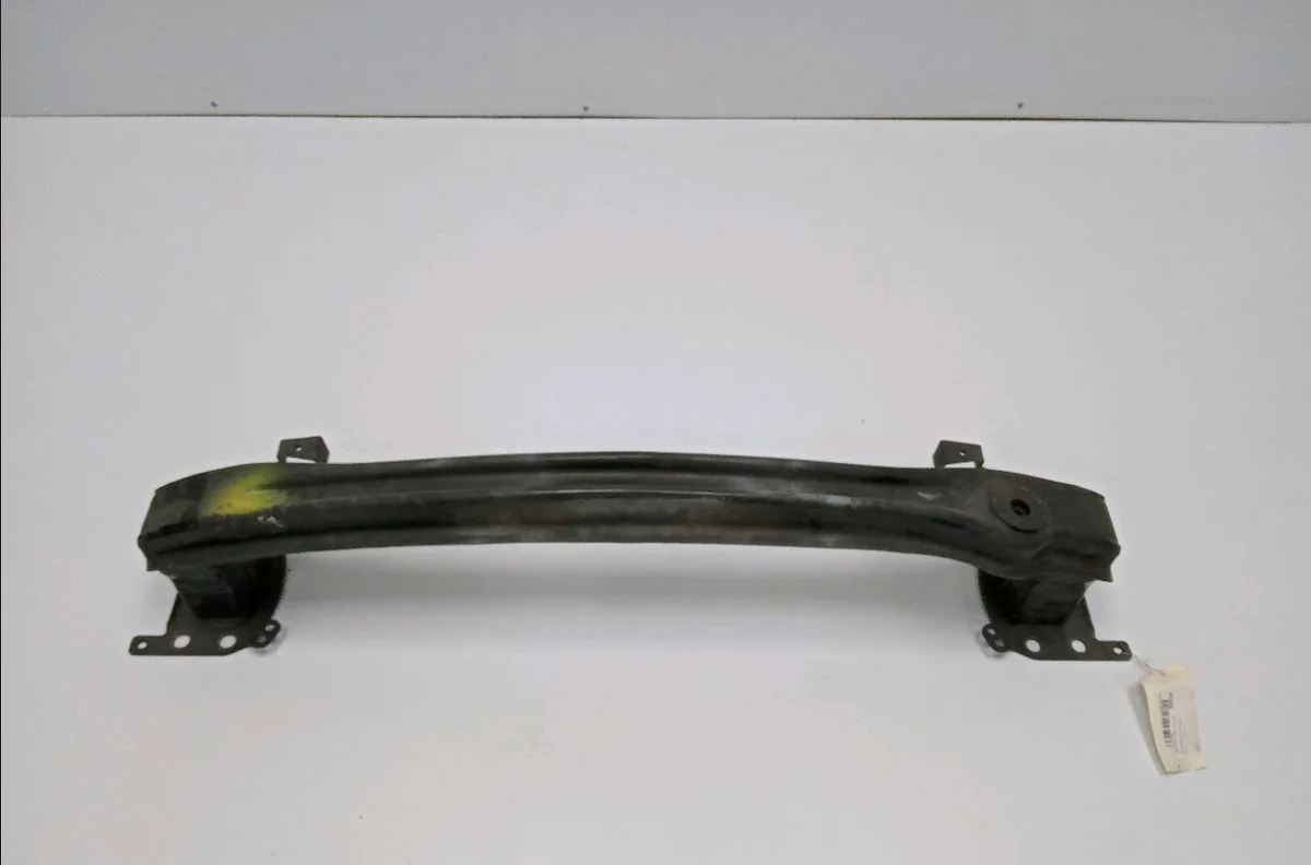 Renfort droit pare-choc avant Seat LEON (1P1) 2.0 tdi (2005-2010) occasion