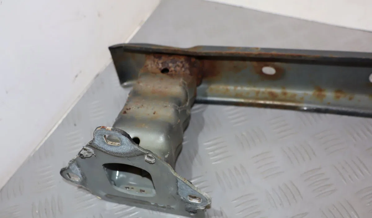 Renfort pare-choc arrière Citroen DS3 (SA_) 1.6 thp 155 (2010-2015) 3 portes occasion
