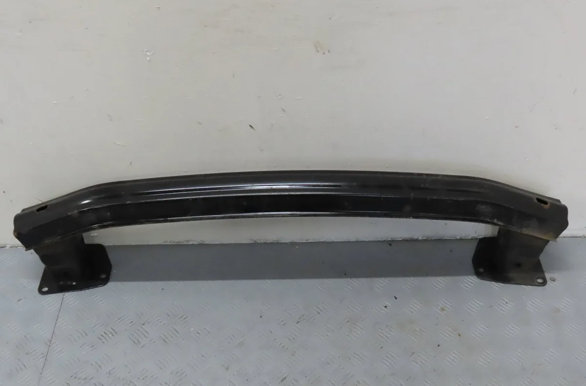 Renfort pare-choc arrière Seat IBIZA IV (6J5, 6P1) 1.2 (2009-2011) occasion