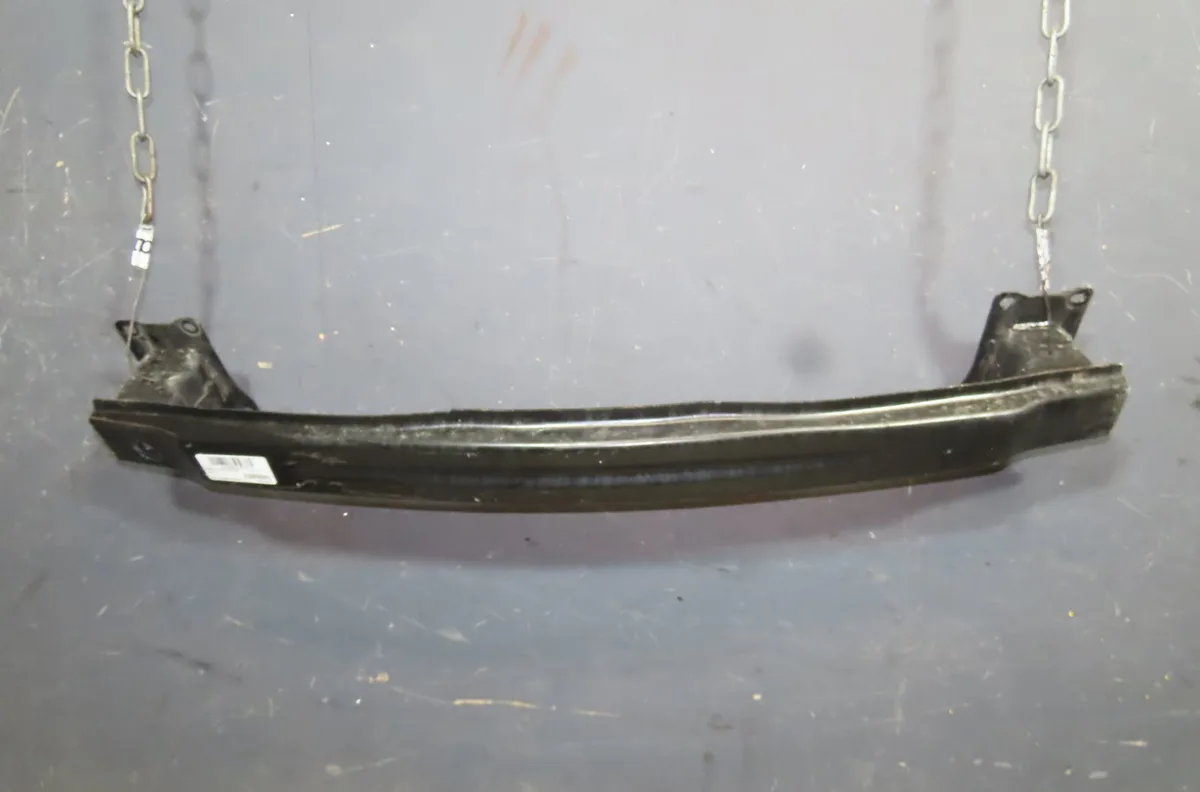 Renfort pare-choc arrière Seat LEON (5F1) 1.2 tsi (2012-2018) occasion