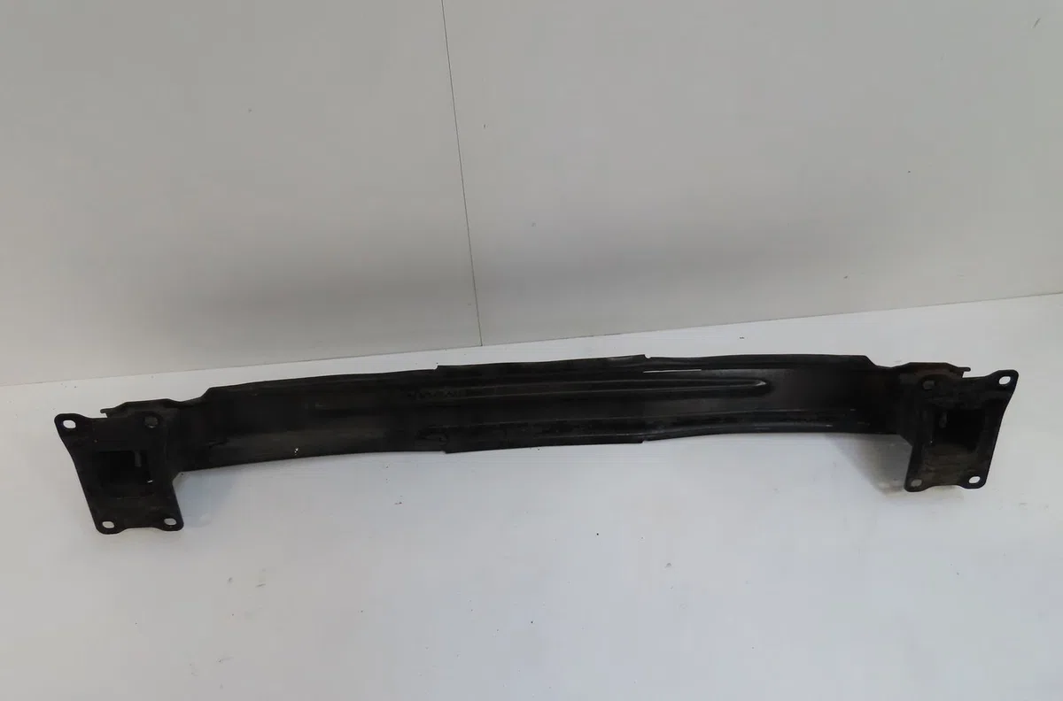 Renfort pare-choc arrière Seat LEON ST (5F8) 2.0 tdi (2013-2018) occasion