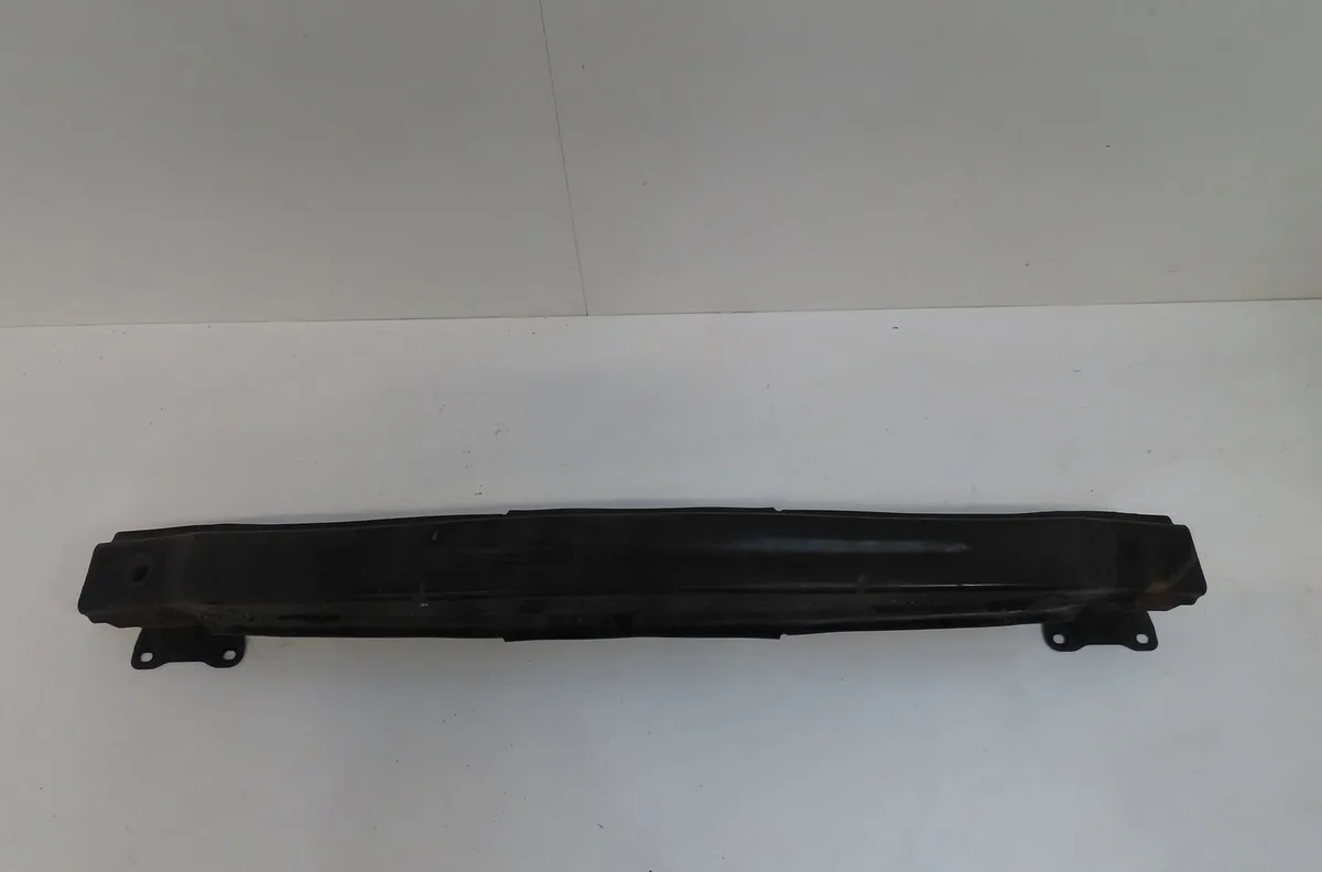 Renfort pare-choc arrière Seat LEON ST (5F8) 2.0 tdi (2013-2018) occasion