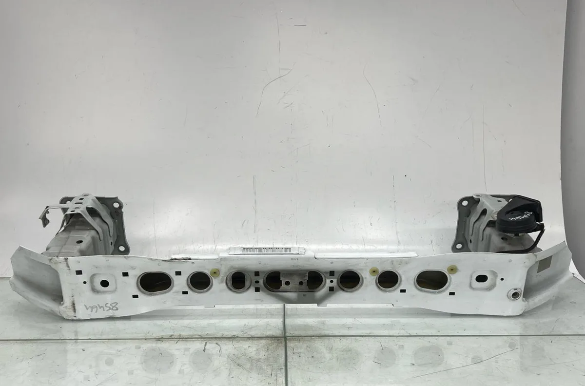 Renfort pare-choc avant FORD FOCUS 3 PHASE 2 occasion