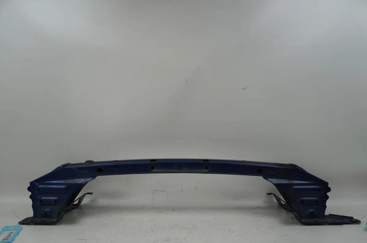 Renfort pare-choc avant Mazda 6 Hatchback (GG) 2.0 (gges) (2002-2007) occasion