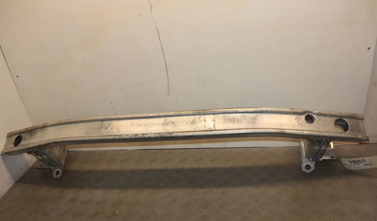 Renfort pare-choc avant Renault CLIO III (BR0-1, CR0-1) 1.5 dci (br0h, cr0h, cr1s, br1s) (2005-2014) 3 portes occasion