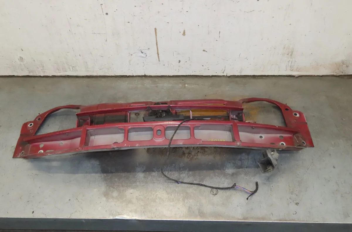 Renfort pare-choc avant Renault TWINGO I (C06_) 1.2 16v (c06c, c06d, c06k) (2001-2007) 3 portes occasion