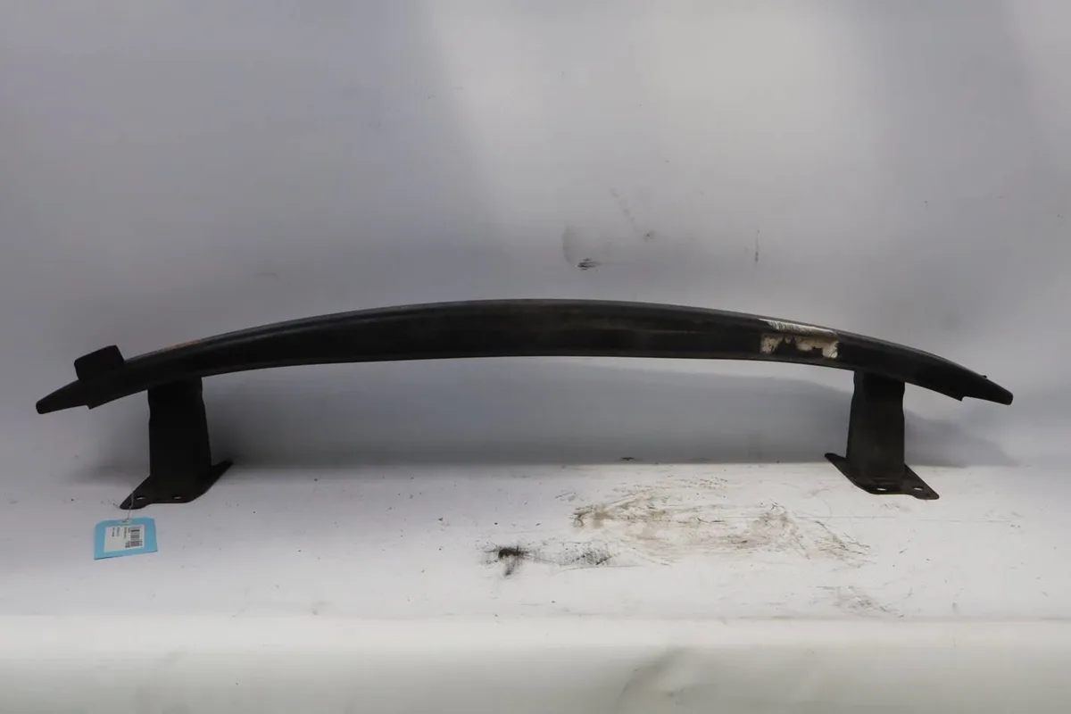 Renfort pare-choc avant Seat IBIZA III (6L1) 1.2 (2002-2006) occasion