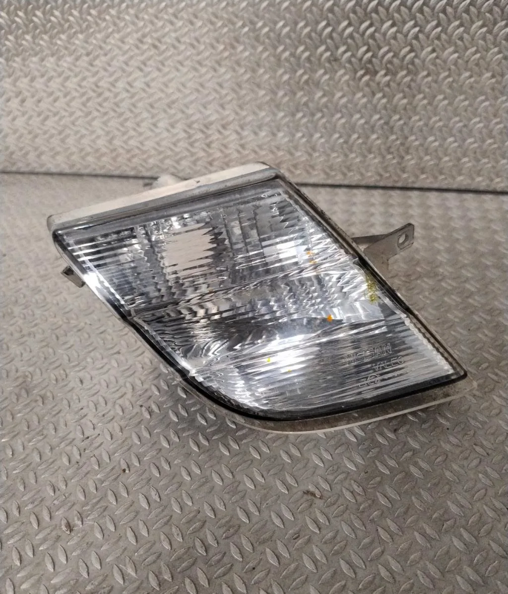Répétiteur aile droite Nissan MICRA III (K12) 1.2 16v (2003-2010) occasion