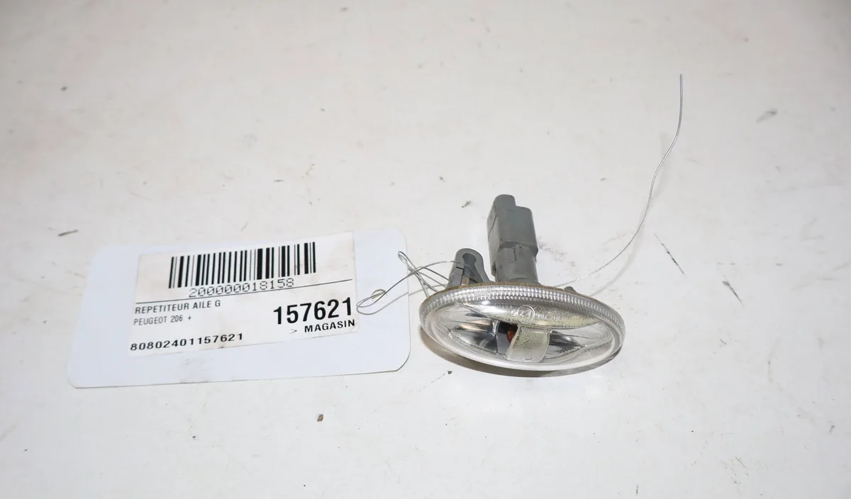 Répétiteur aile gauche Peugeot 206 (2L_, 2M_) 1.4 hdi eco 70 (2009-2013) 5 portes occasion
