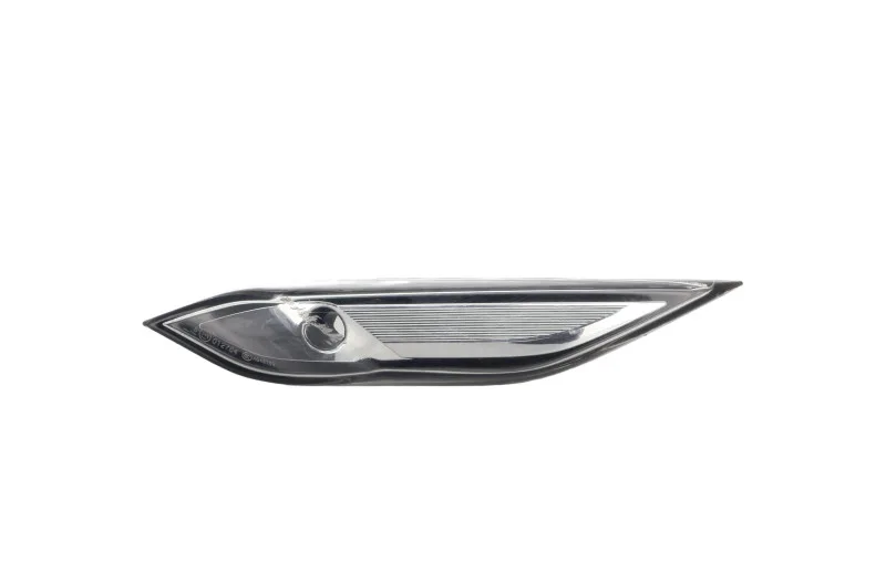 Repetiteur clignotant avant droit  (Feux) pour PORSCHE CAYENNE 2 PHASE 1