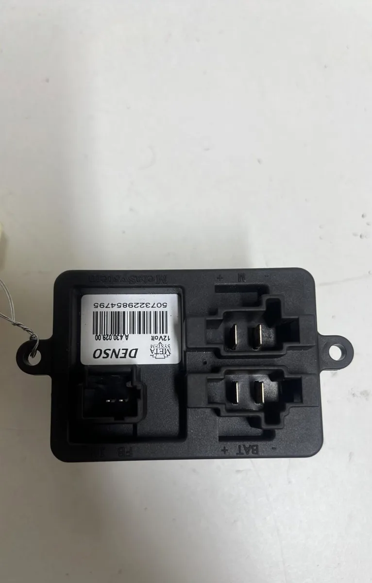 Resistance de chauffage Citroen C4 GRAND PICASSO II (DA_, DE_) 2.0 bluehdi 150 (2013) occasion