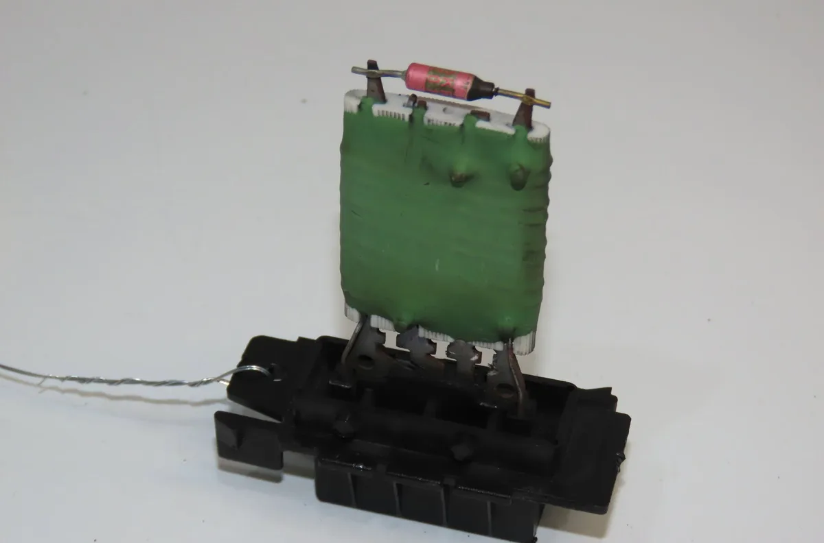 Resistance de chauffage Citroen NEMO Monospace 1.4 hdi (2009) 5 portes occasion