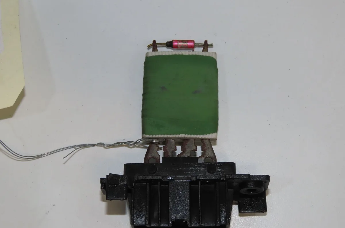 Resistance de chauffage Fiat PUNTO (199_) 1.4 (199axb1a, 199bxb1a, 199bxb11, 199axb11) (2012) occasion
