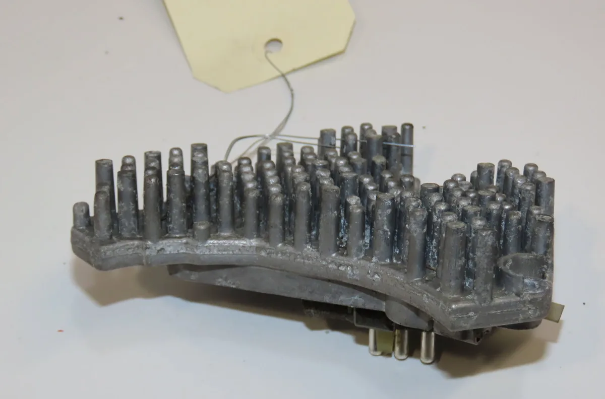 Resistance de chauffage Mercedes-benz CLK (C208) Clk 230 kompressor (208.347) (1997-2000) occasion