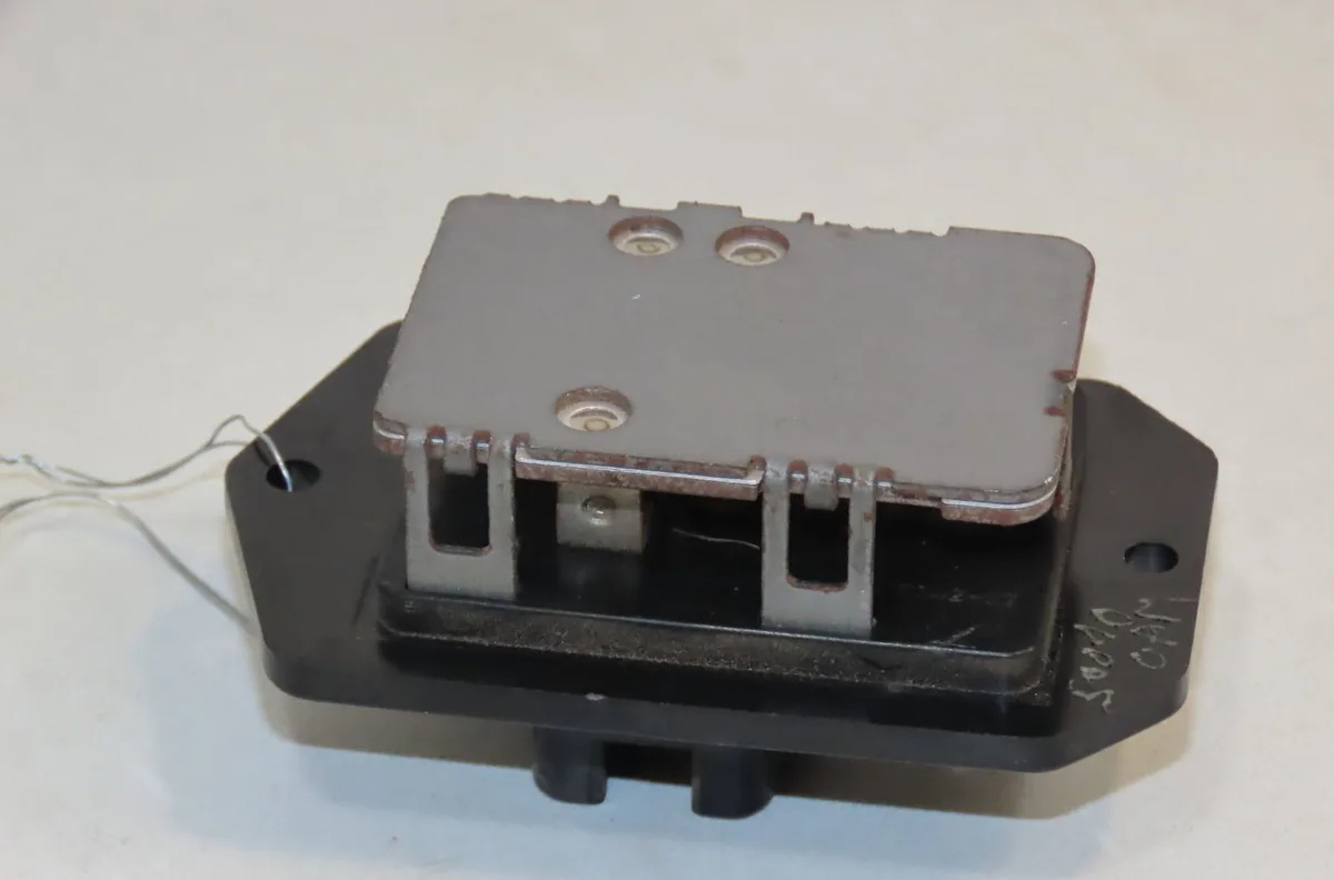 Resistance de chauffage Nissan PIXO (UA0) 1.0 (2009) 5 portes occasion