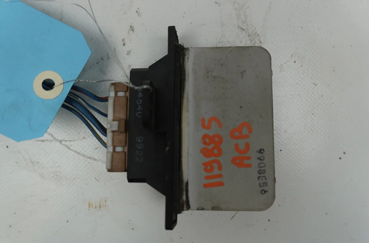 Resistance de chauffage Nissan PRIMERA Hatchback (P11) 2.0 td (1996-2002) occasion