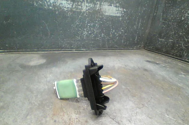 Resistance de chauffage Peugeot 1007 (KM_) 1.4 (2005) occasion