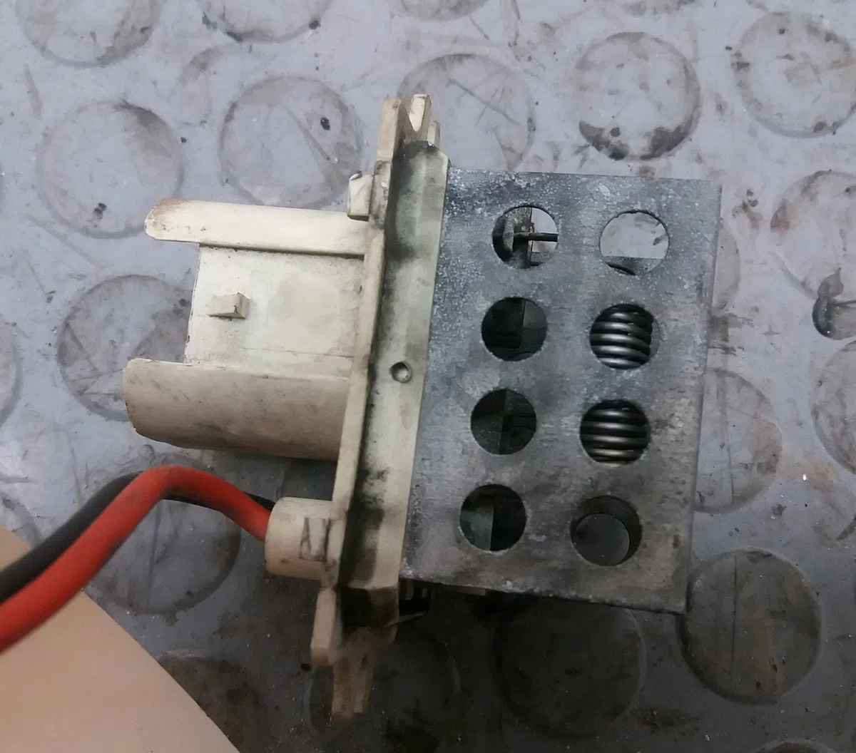 Resistance de chauffage Renault CLIO I (B-C57_, 5-357_) 1.4 (b-c57t, b-c57y) (1991-1998) occasion