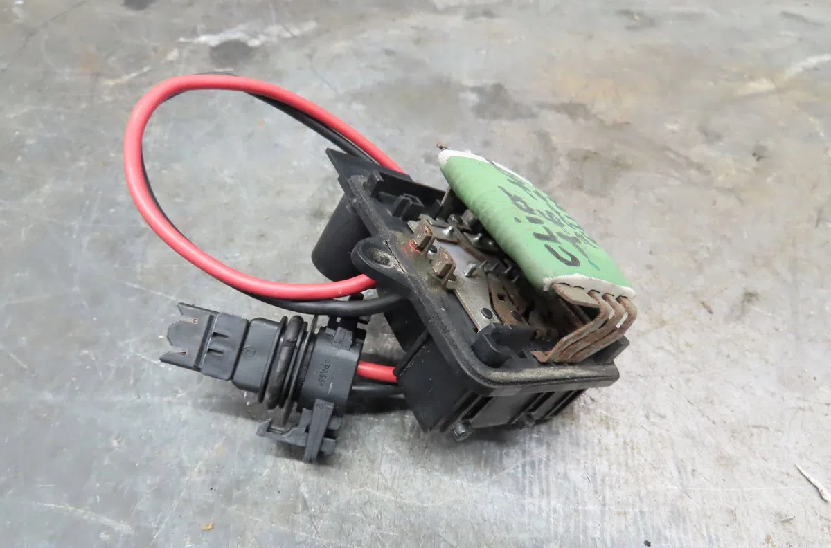 Resistance de chauffage Renault CLIO II (BB_, CB_) 1.2 (bb0a, bb0f, bb10, bb1k, bb28, bb2d, bb2h, cb0a,... (1998-2010) 5