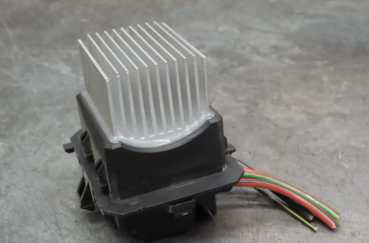 Resistance de chauffage Renault CLIO IV (BH_) 1.2 tce 120 (bhm0) (2013) occasion