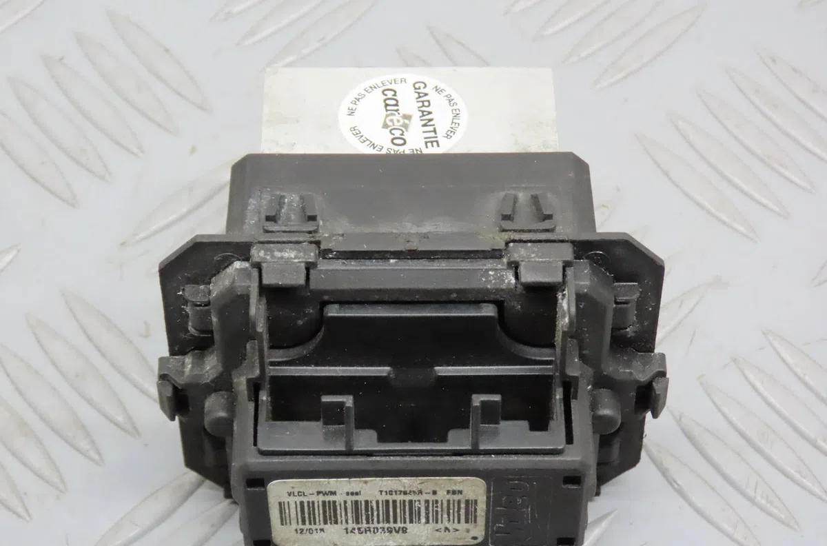 Resistance de chauffage Renault MEGANE III 3-5 portes (BZ0-1_, B3_) 1.5 dci (2009) 5 portes occasion