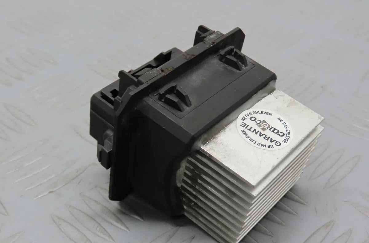 Resistance de chauffage Renault MEGANE III 3-5 portes (BZ0-1_, B3_) 1.5 dci (2009) 5 portes occasion