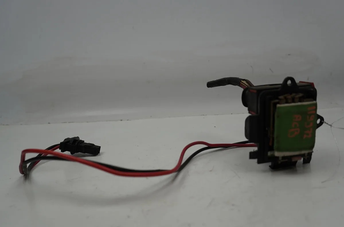 Resistance de chauffage Renault TRAFIC II Autobus-Autocar (JL) 2.5 dci 135 (jl0d) (2003-2006) occasion